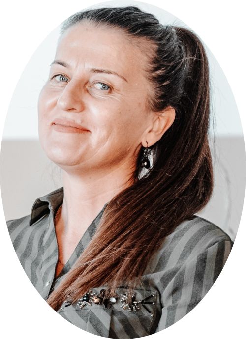 Lenka Tanjević, ekonomski tehničar, Podgorica