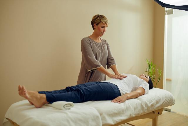 REIKI SESIJE